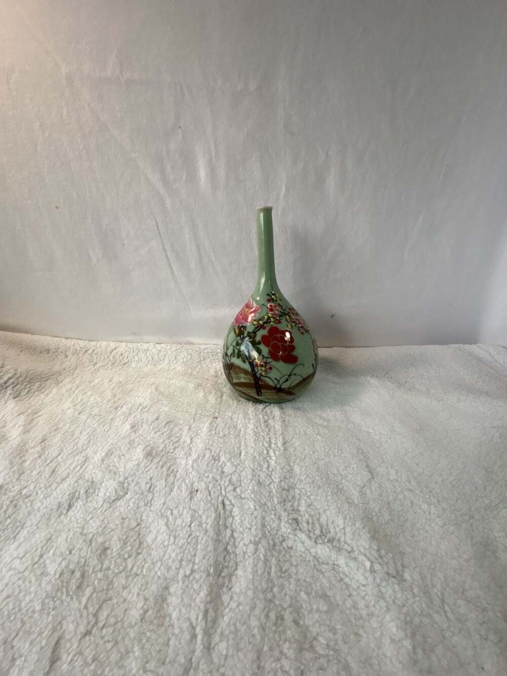 19TH CENTURY CHINESE CELADON VASE ENAMEL ANTIQUE